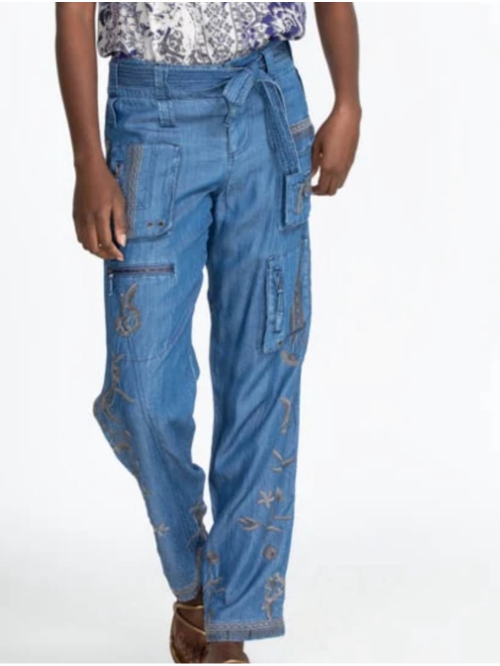Johnny Was BIYA size 12 Denim Blue Aventura Cargo Pants embroidered straight leg